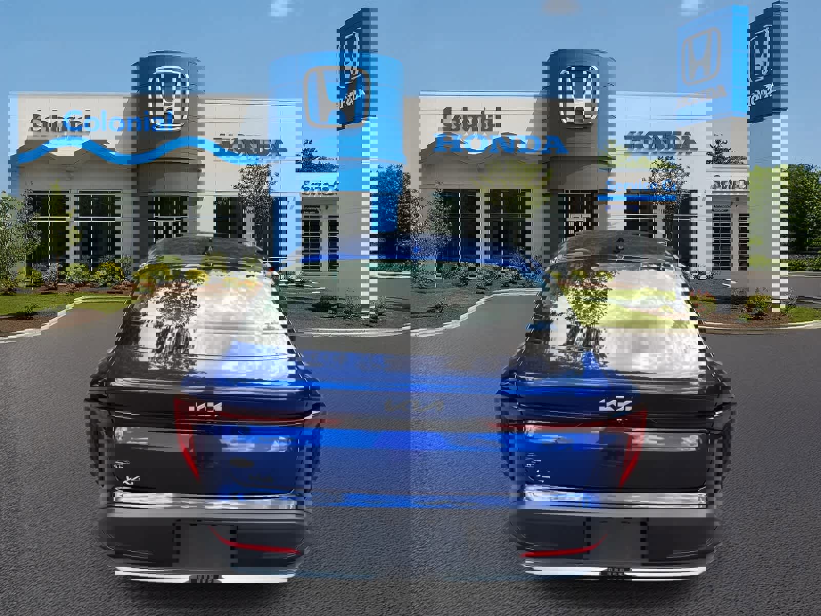 Used 2025 Kia K4 LXS image 5