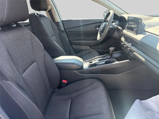 Used 2024 Honda Accord EX image 25