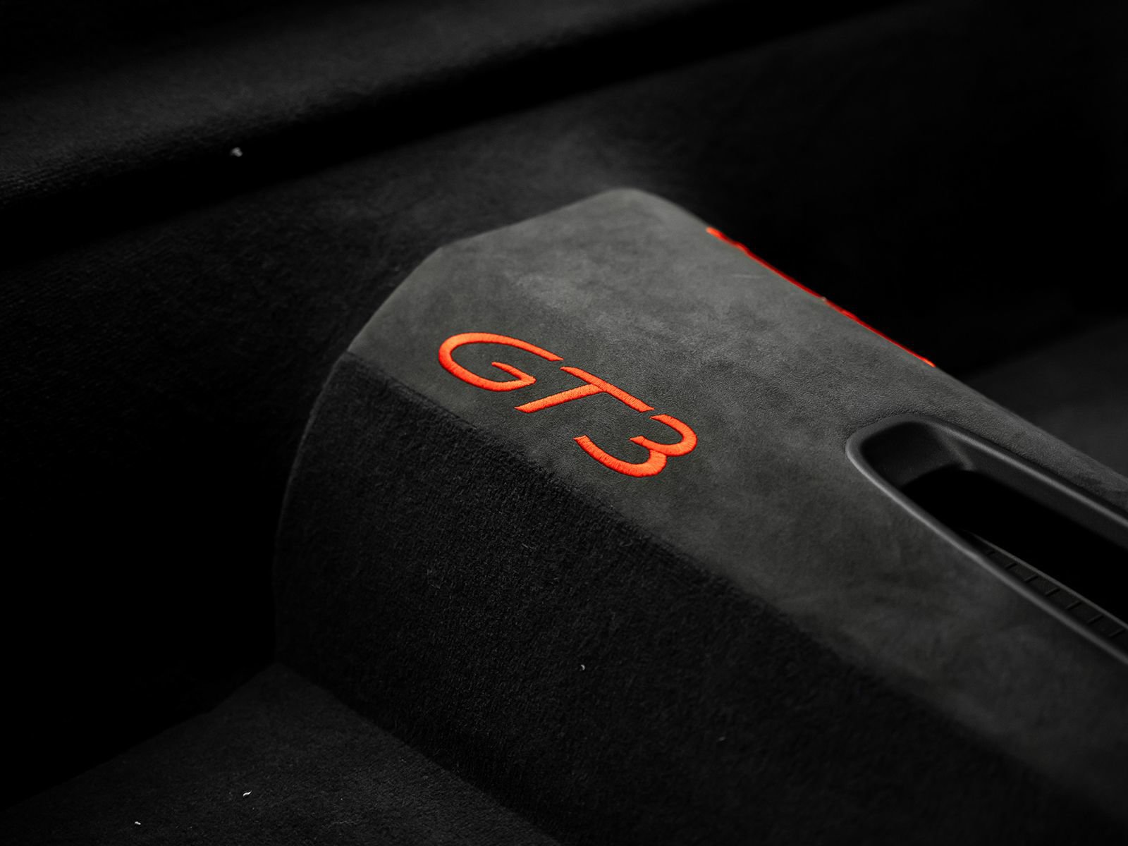 Used 2014 Porsche 911 GT3 RWD image 37