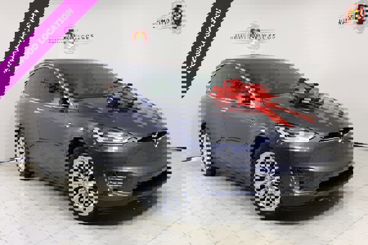 Used 2017 Tesla Model X 75D image 1