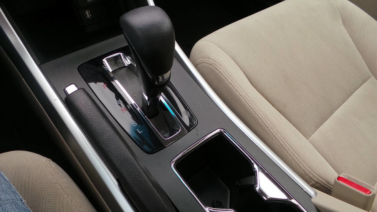 Used 2013 Honda Accord EX image 22