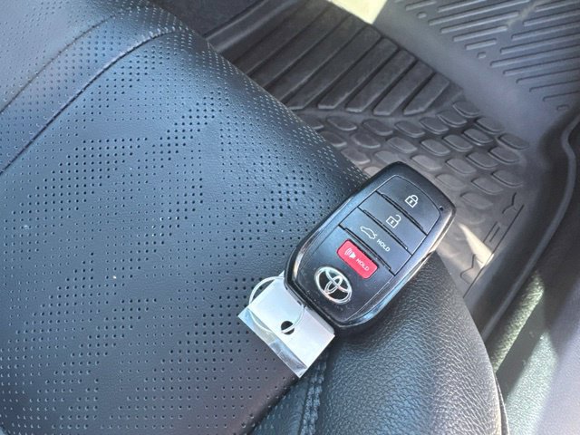 Used 2025 Toyota Camry XSE w/ Premium Plus Package FWD image 5