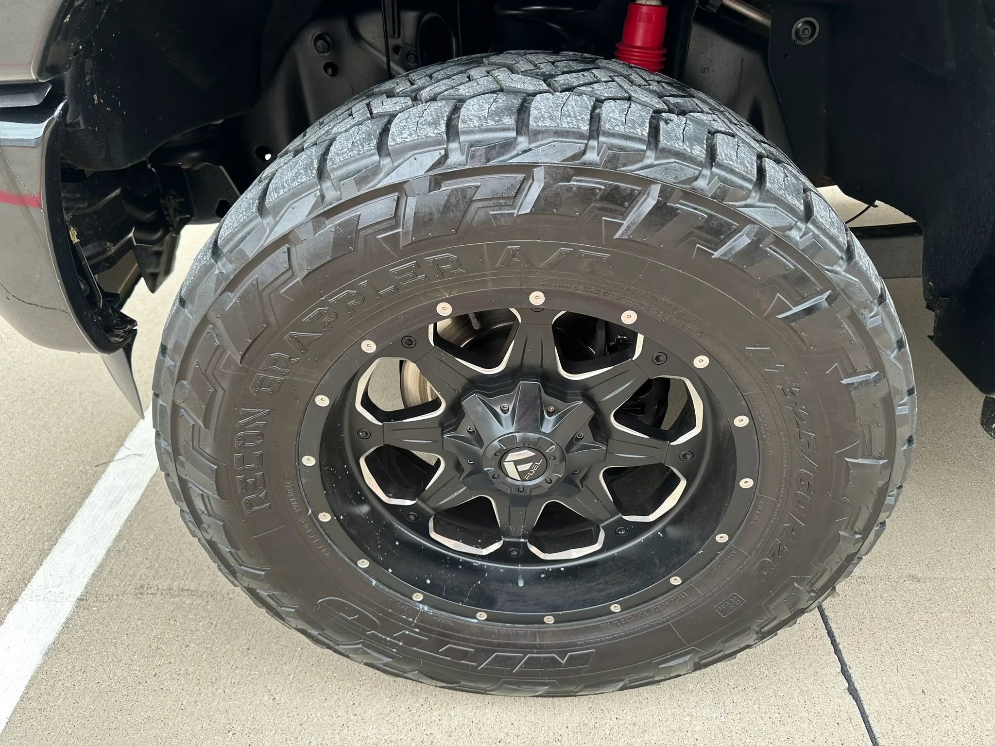 Used 2013 Ford F250 Platinum w/ FX4 Off Road Pkg AWD/4WD image 3