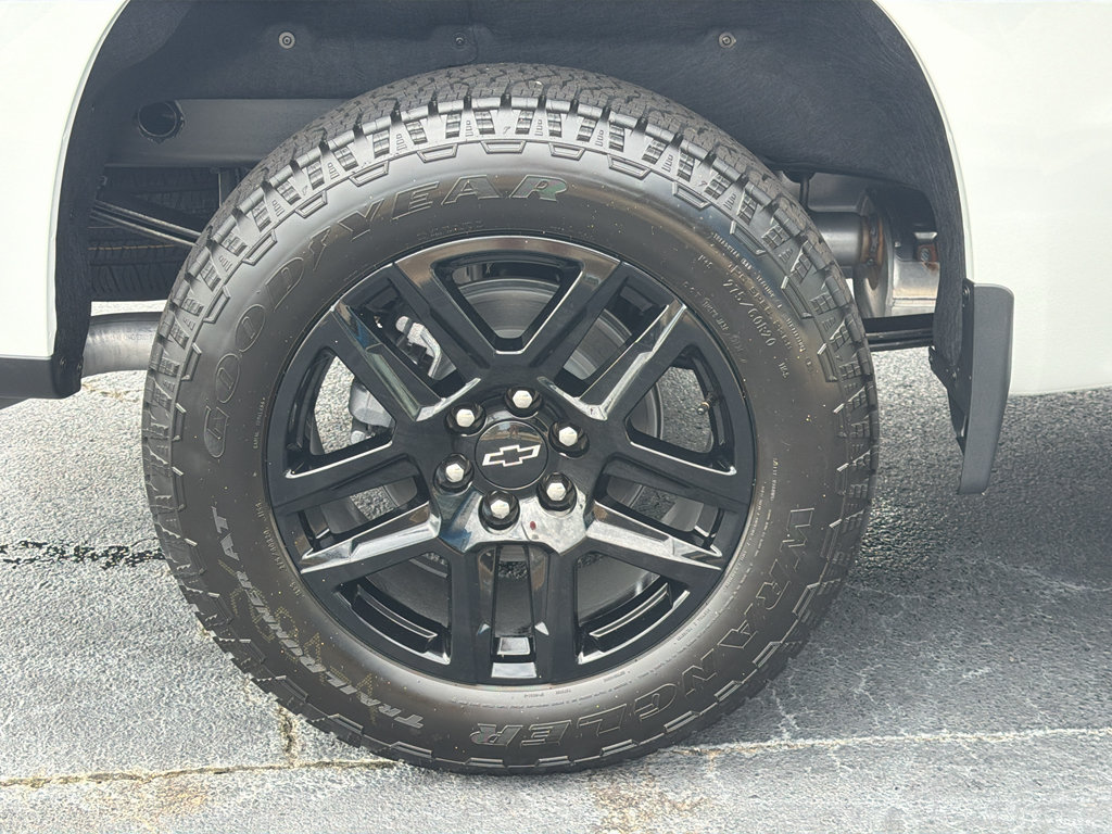 New 2026 Chevrolet Silverado 1500 Custom w/ Turbomax Blackout Package AWD/4WD image 35