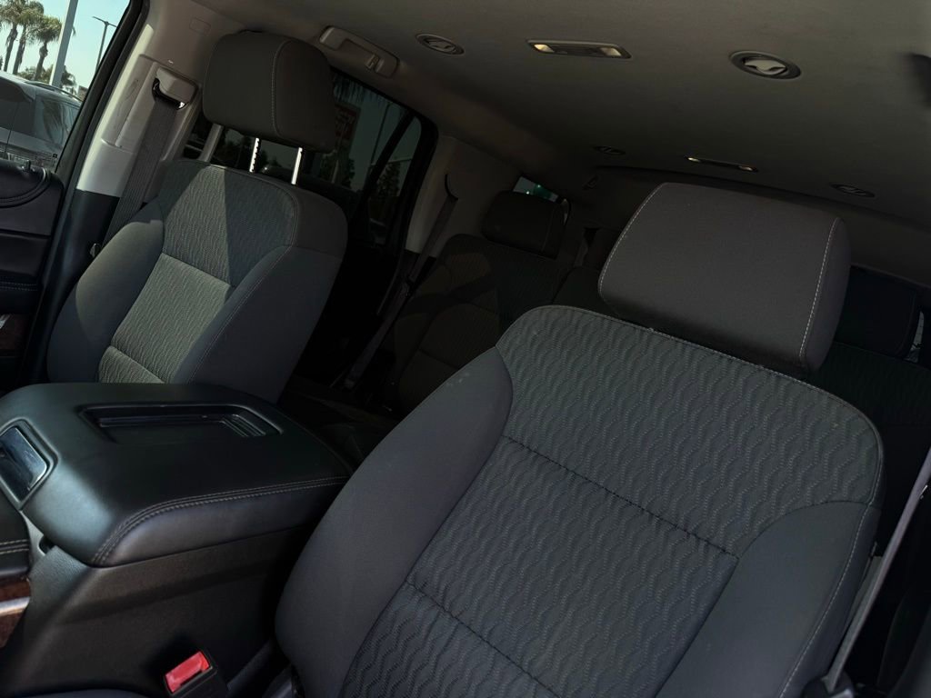 Used 2017 GMC Yukon SLE w/ SLE Value Package RWD image 14