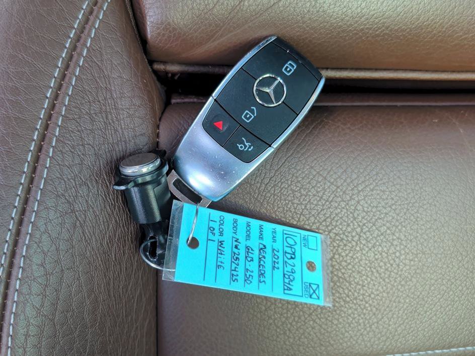 Used 2022 Mercedes-Benz GLB 250 image 30