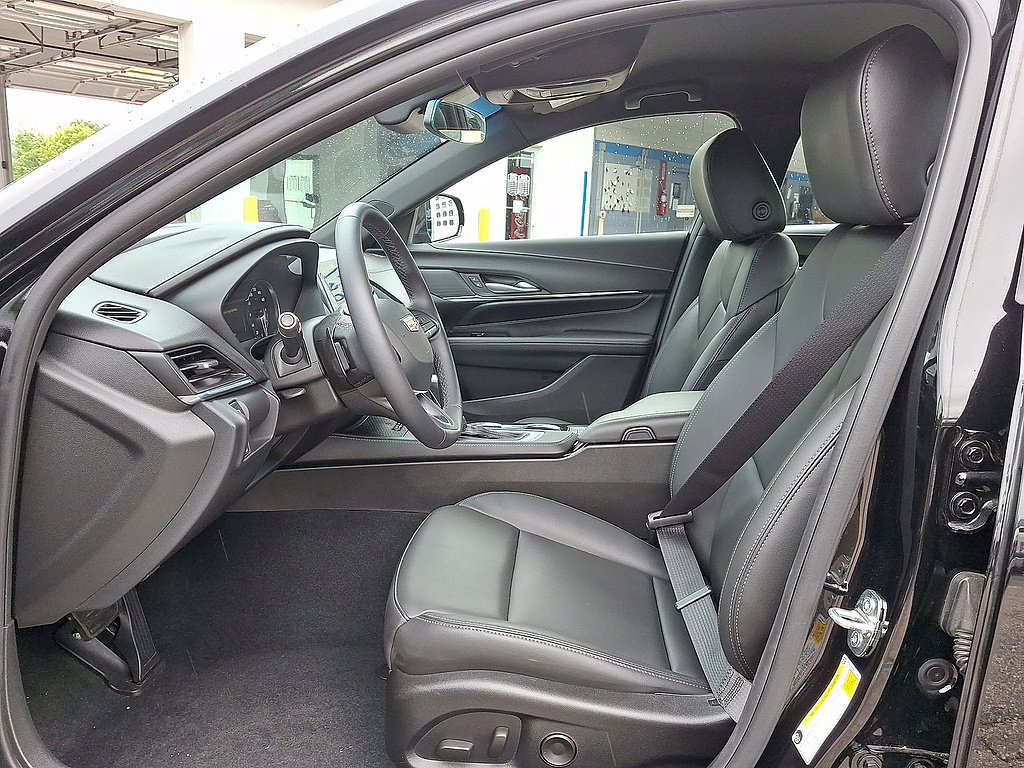 Certified 2024 Cadillac CT4 Luxury RWD image 11