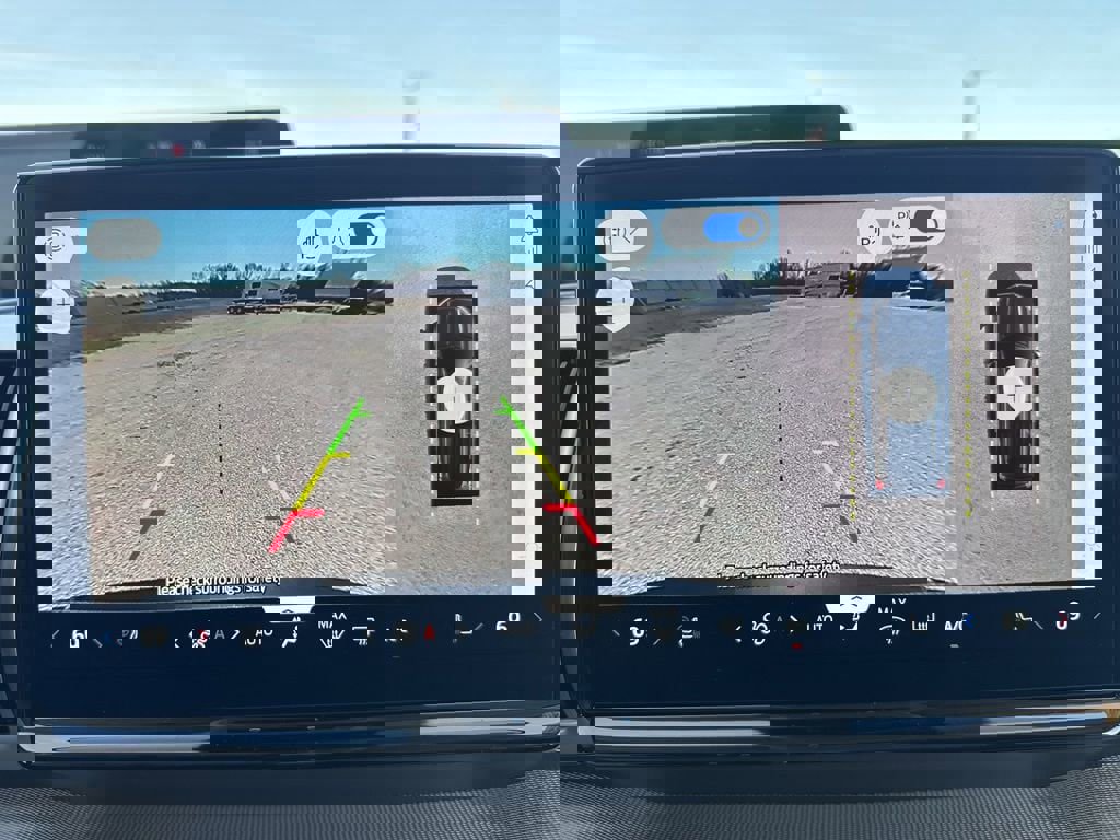 New 2026 Ford Expedition Active image 33