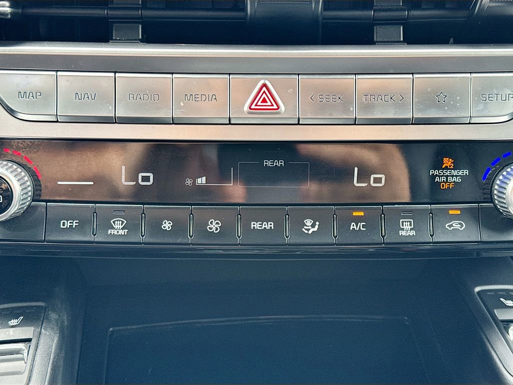 Used 2025 Kia Telluride S FWD image 17