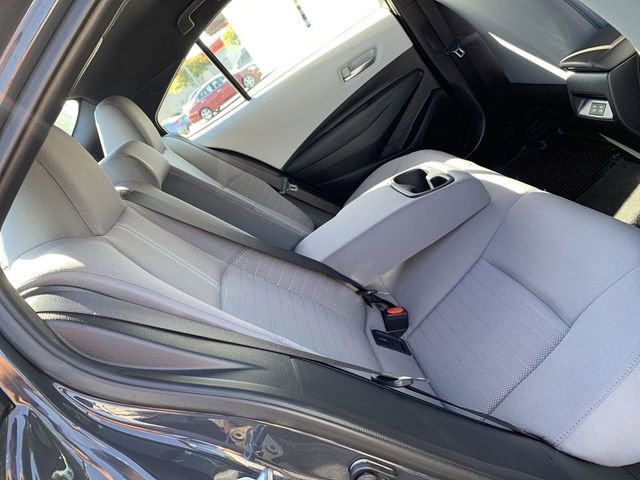 Used 2025 Toyota Corolla SE FWD image 12