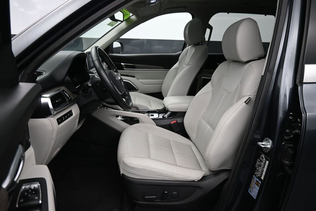 Used 2022 Kia Telluride EX w/ EX Premium Package AWD/4WD image 10