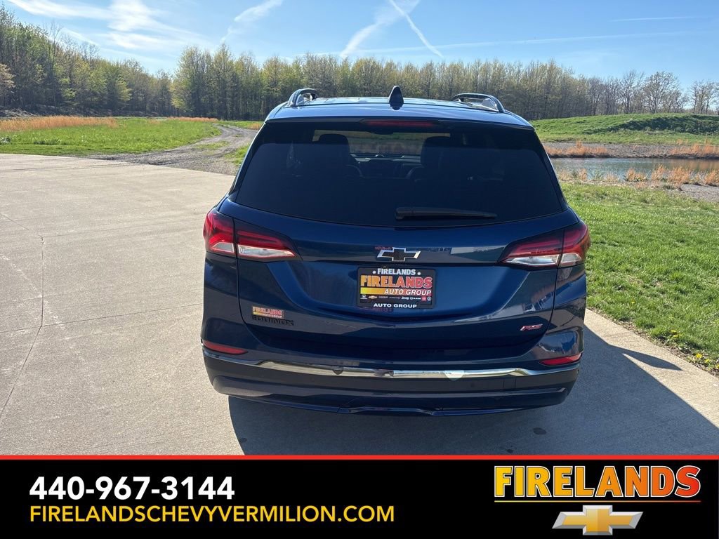 Used 2022 Chevrolet Equinox RS w/ RS Leather Package FWD image 8
