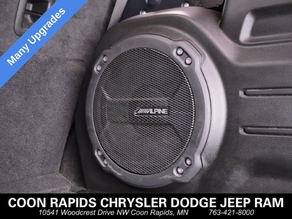 Used 2023 Jeep Wrangler Unlimited Rubicon w/ LED Lighting Group AWD/4WD image 13