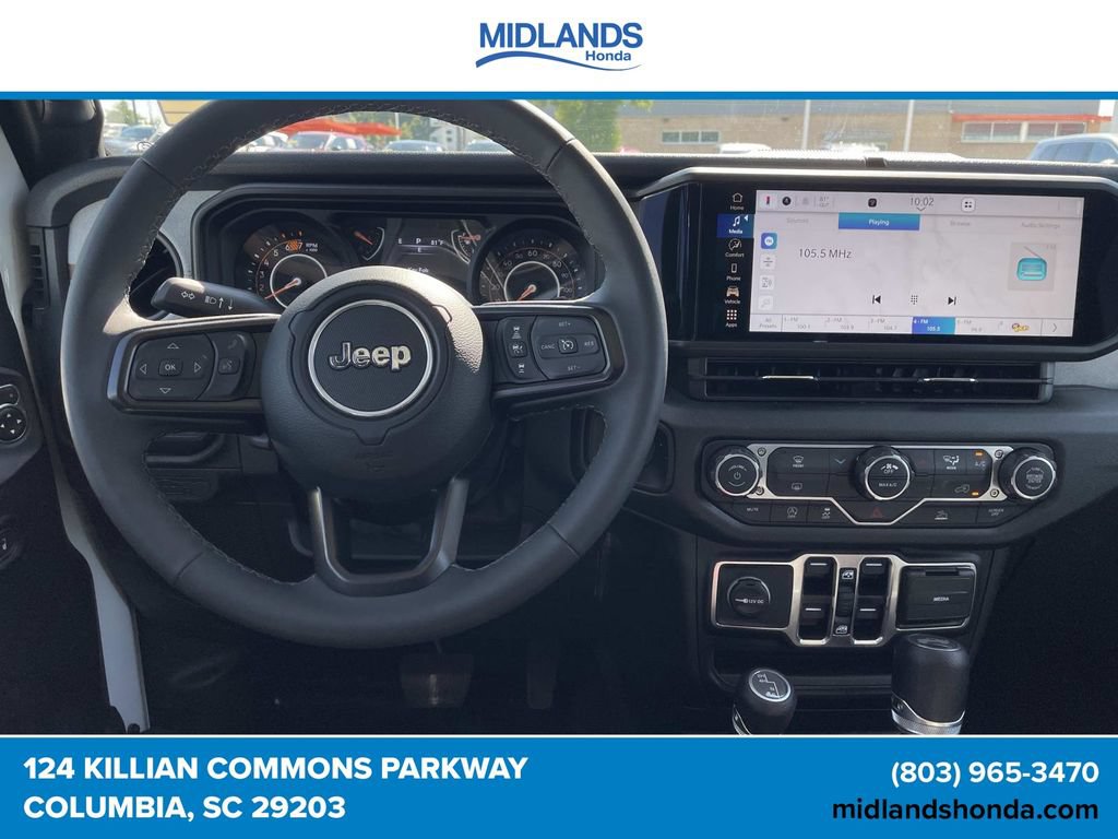 Used 2025 Jeep Wrangler Unlimited Sport AWD/4WD image 11
