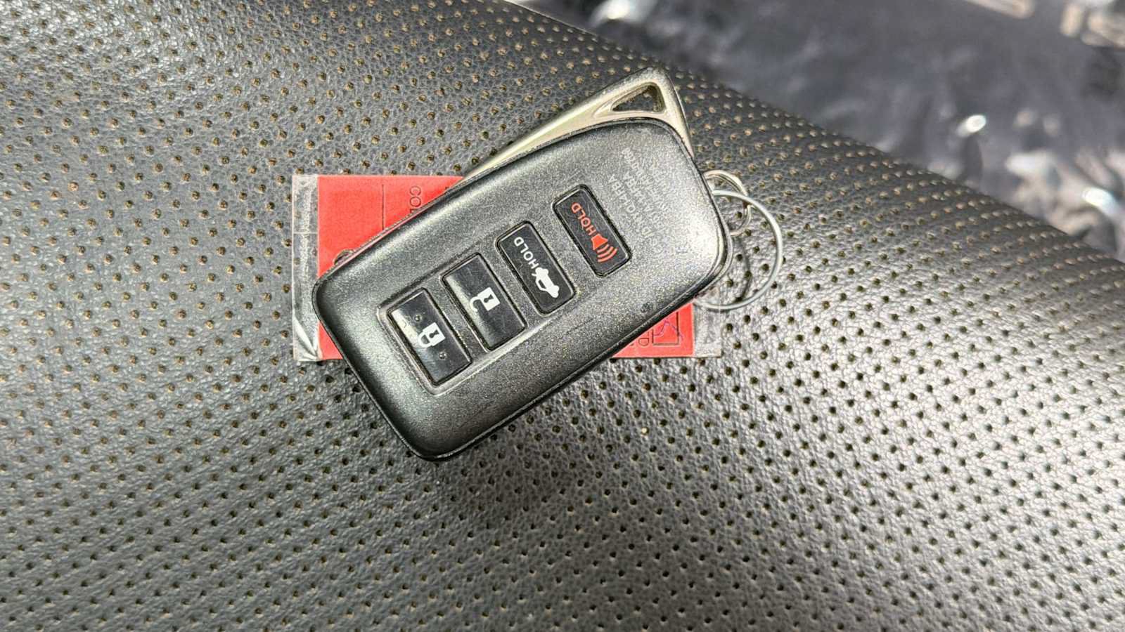Used 2017 Lexus IS 300 AWD image 32
