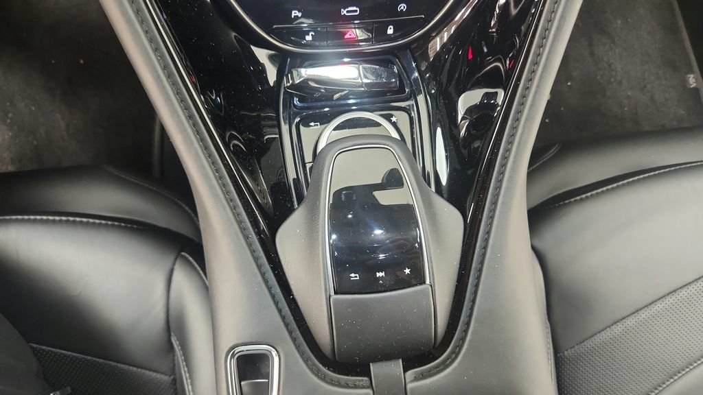 Used 2020 Aston Martin DBS Superleggera RWD image 34