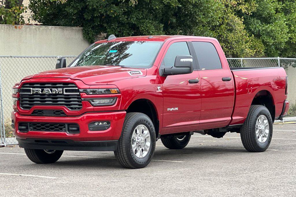 New 2026 RAM 2500 Big Horn AWD/4WD image 8