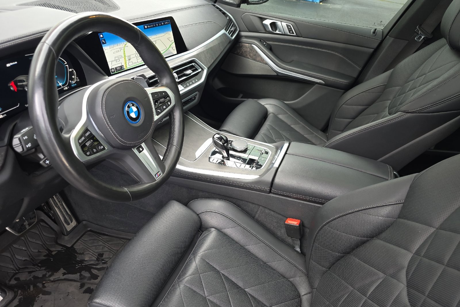 Used 2023 BMW X5 xDrive45e w/ M Sport Package image 11