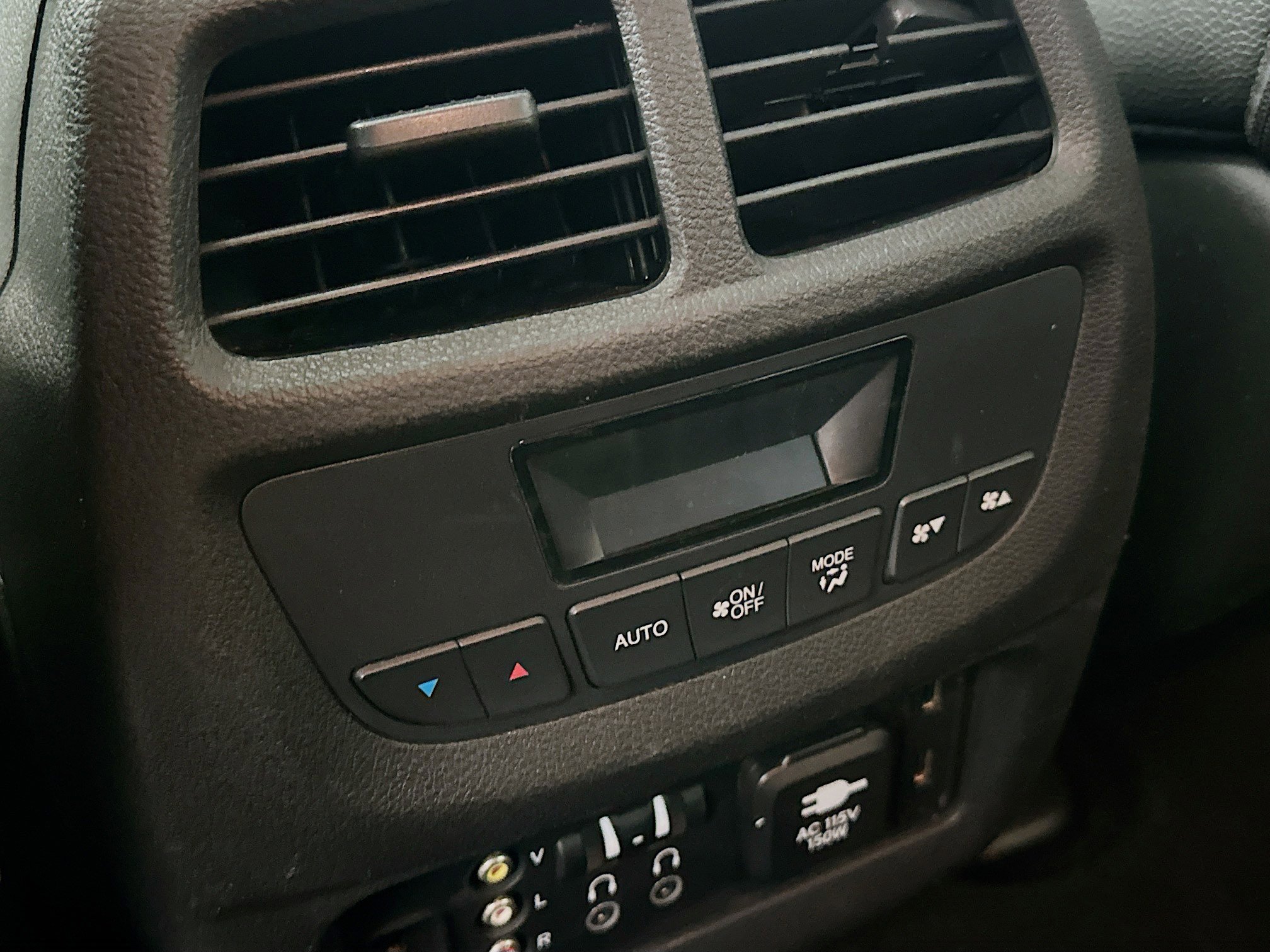 Used 2017 Honda Pilot Touring image 26