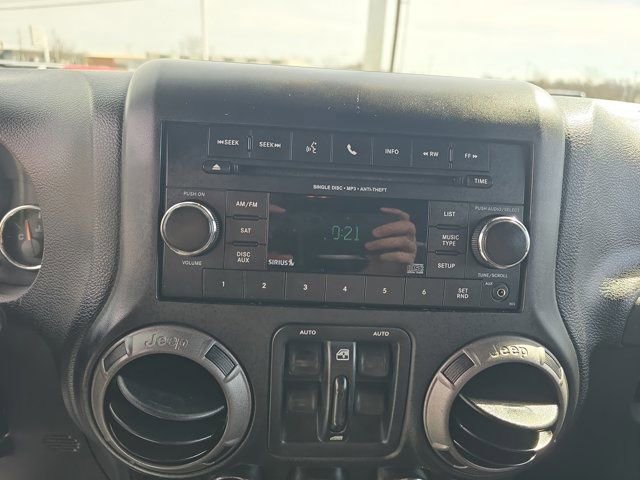 Used 2015 Jeep Wrangler Unlimited Sport w/ Quick Order Package 24S image 25