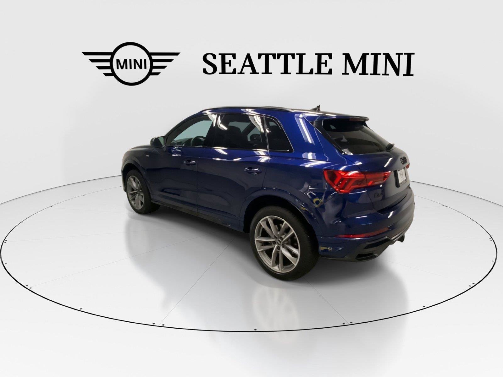 Used 2022 Audi Q3 2.0T Premium Plus AWD/4WD image 8