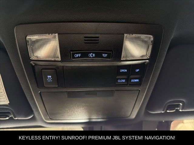 Used 2018 Toyota Tacoma Limited image 26