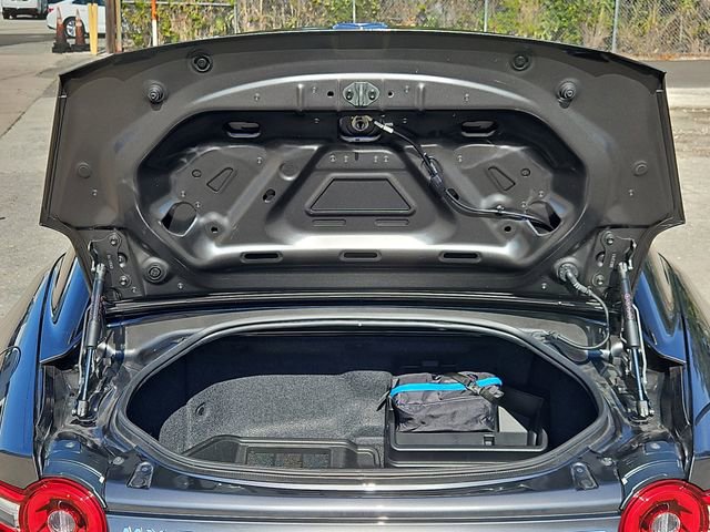 Used 2024 MAZDA MX-5 Miata RF Grand Touring w/ Weather Package image 7
