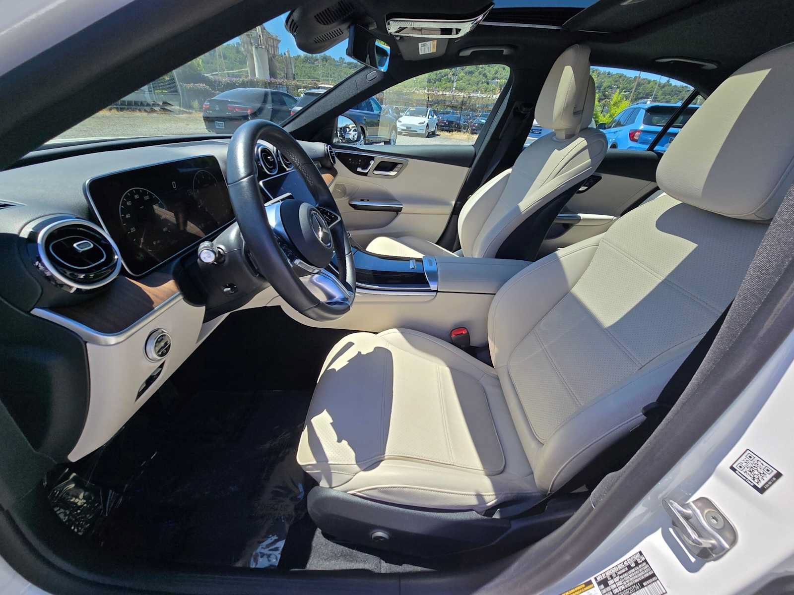 Used 2024 Mercedes-Benz C 300 Sedan image 20