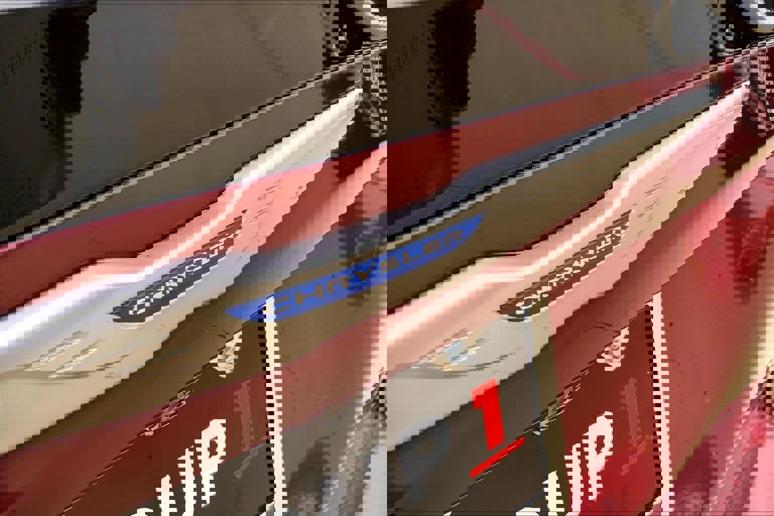 Used 2018 Chrysler Pacifica Touring Plus image 30