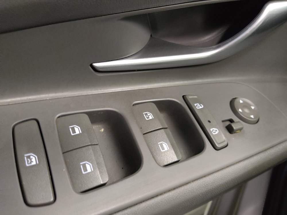 Used 2023 Hyundai Elantra SEL w/ Convenience Package FWD image 27