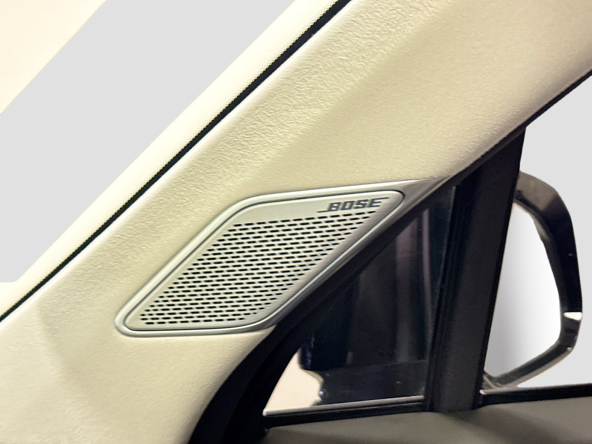 Used 2025 Hyundai Santa Fe Calligraphy FWD image 19