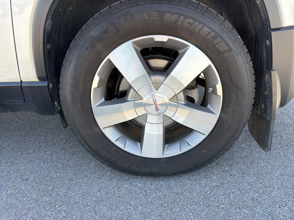 Used 2010 GMC Acadia SLT image 14