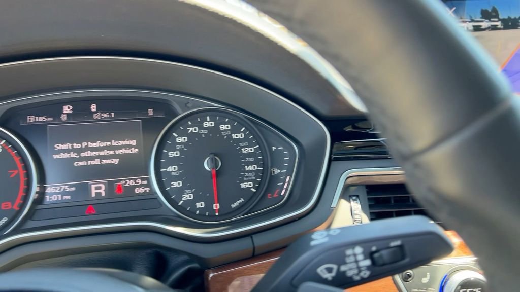 Used 2021 Audi A4 2.0T Premium image 25