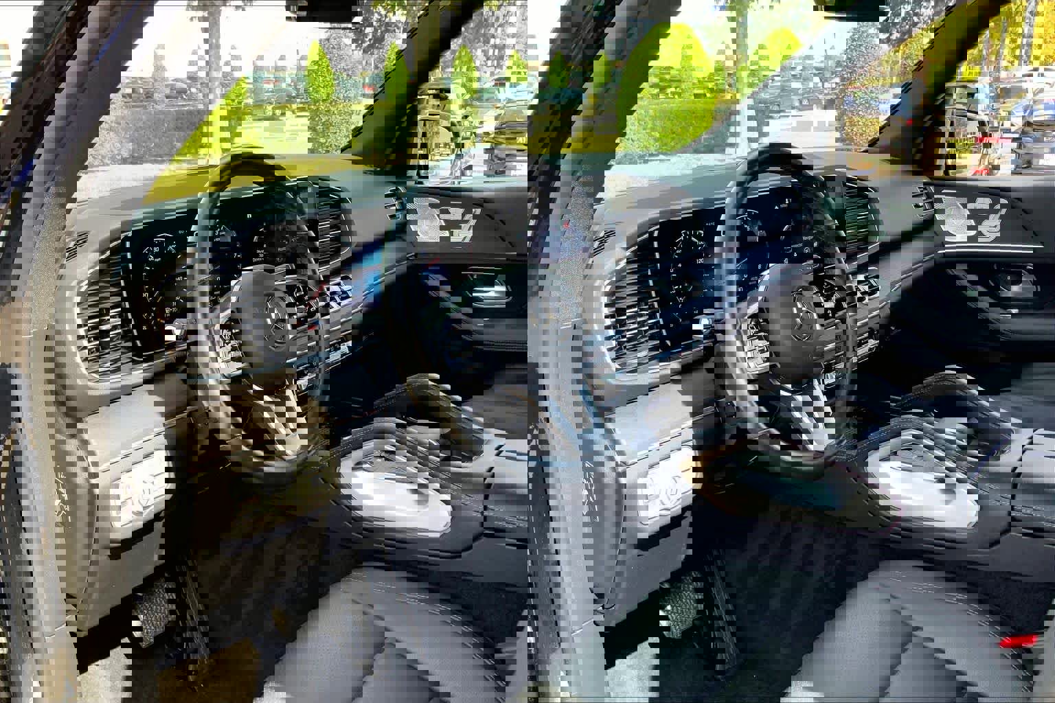 Used 2023 Mercedes-Benz GLE 450 4MATIC image 16