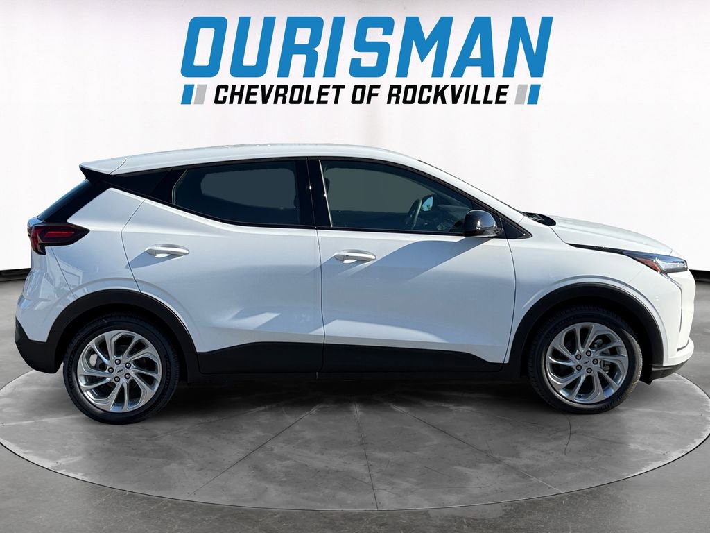 New 2027 Chevrolet Bolt LT image 7