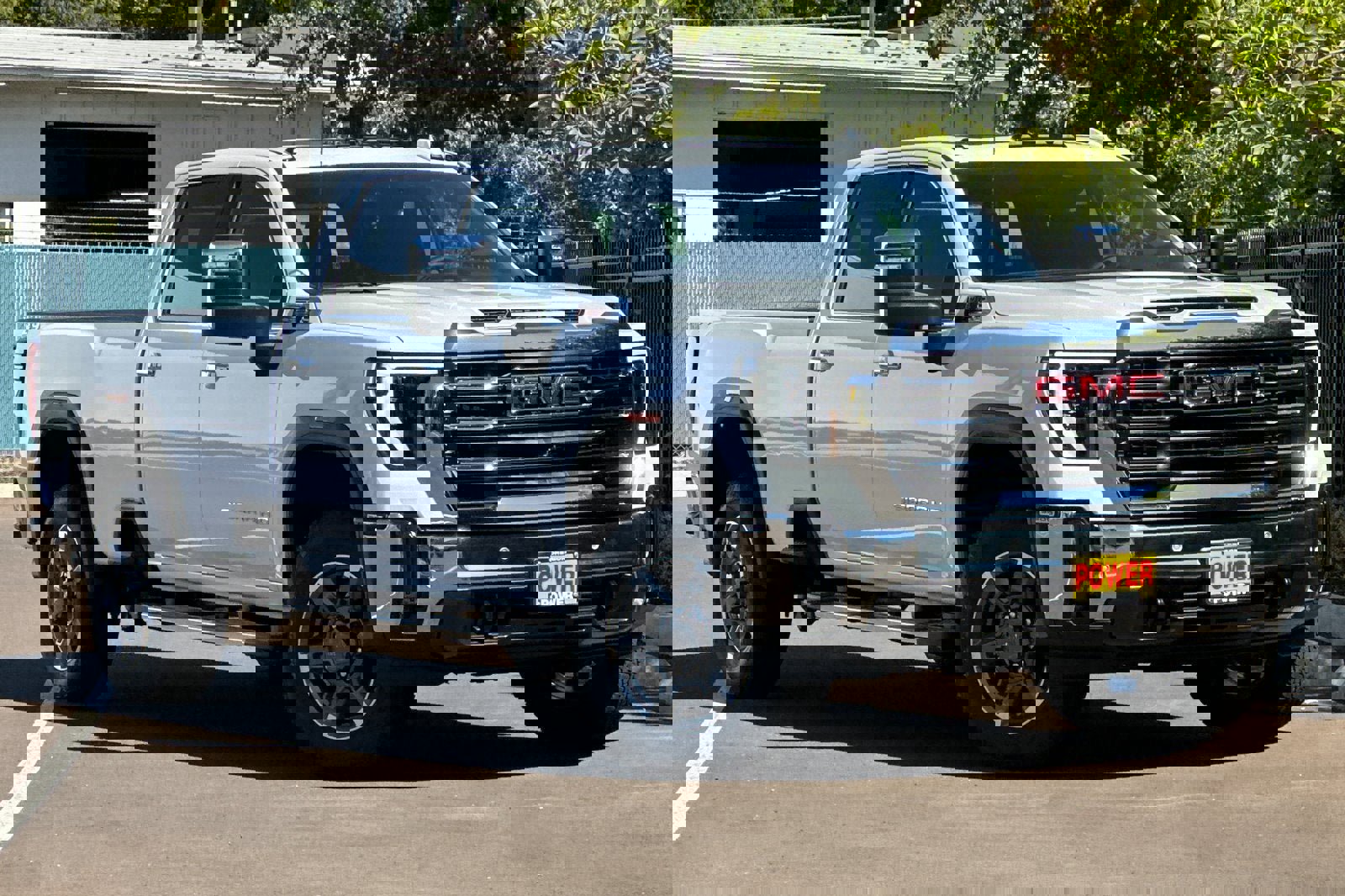 New 2026 GMC Sierra 3500 SLT w/ SLT Premium Package image 2