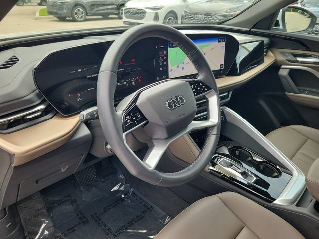 Certified 2025 Audi Q5 Premium w/ Convenience Package AWD/4WD image 17