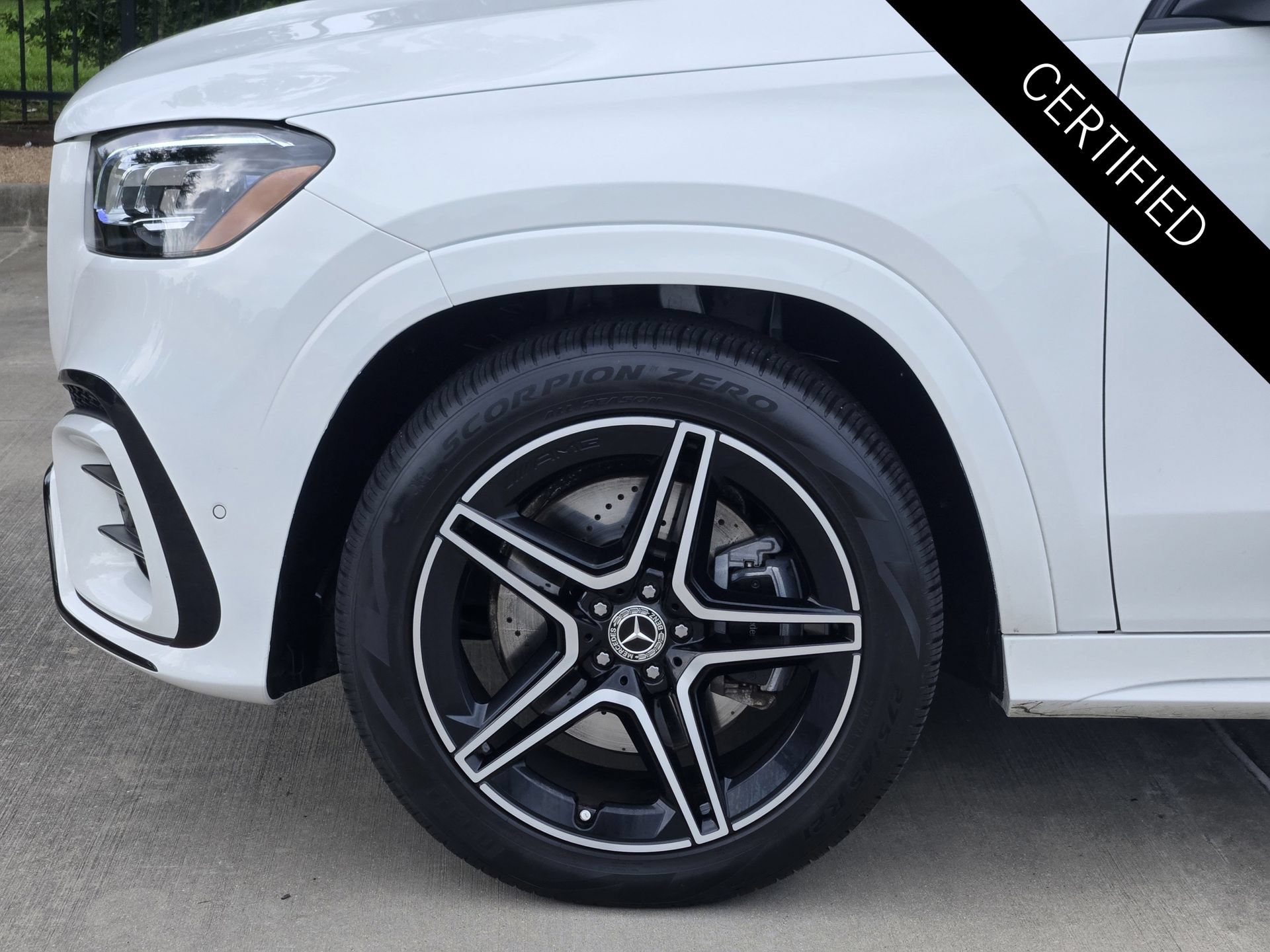 Certified 2026 Mercedes-Benz GLS 450 4MATIC image 10