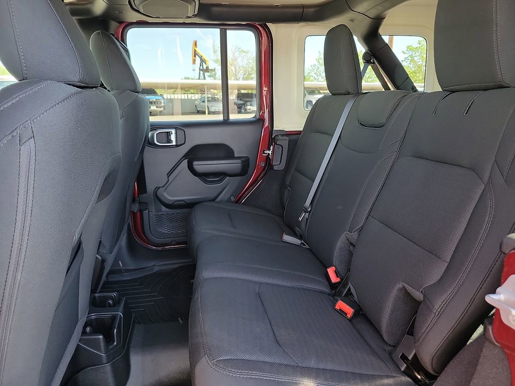 Used 2021 Jeep Wrangler Unlimited Sport AWD/4WD image 8