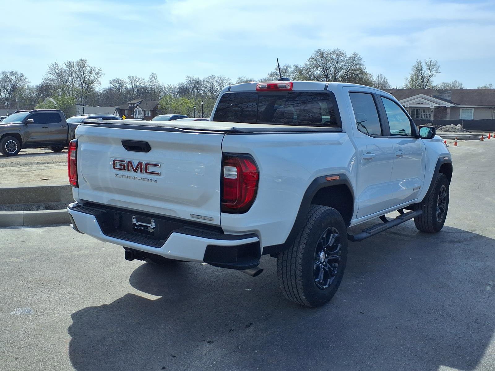 Used 2024 GMC Canyon Elevation w/ Convenience Package image 4