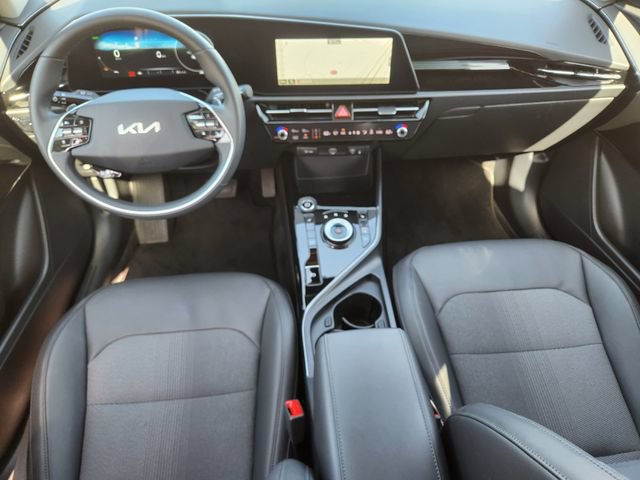 Certified 2024 Kia Niro Wind FWD image 26
