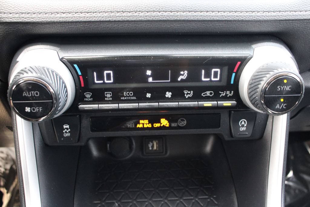 Used 2023 Toyota RAV4 XLE w/ Convenience Package AWD/4WD image 28
