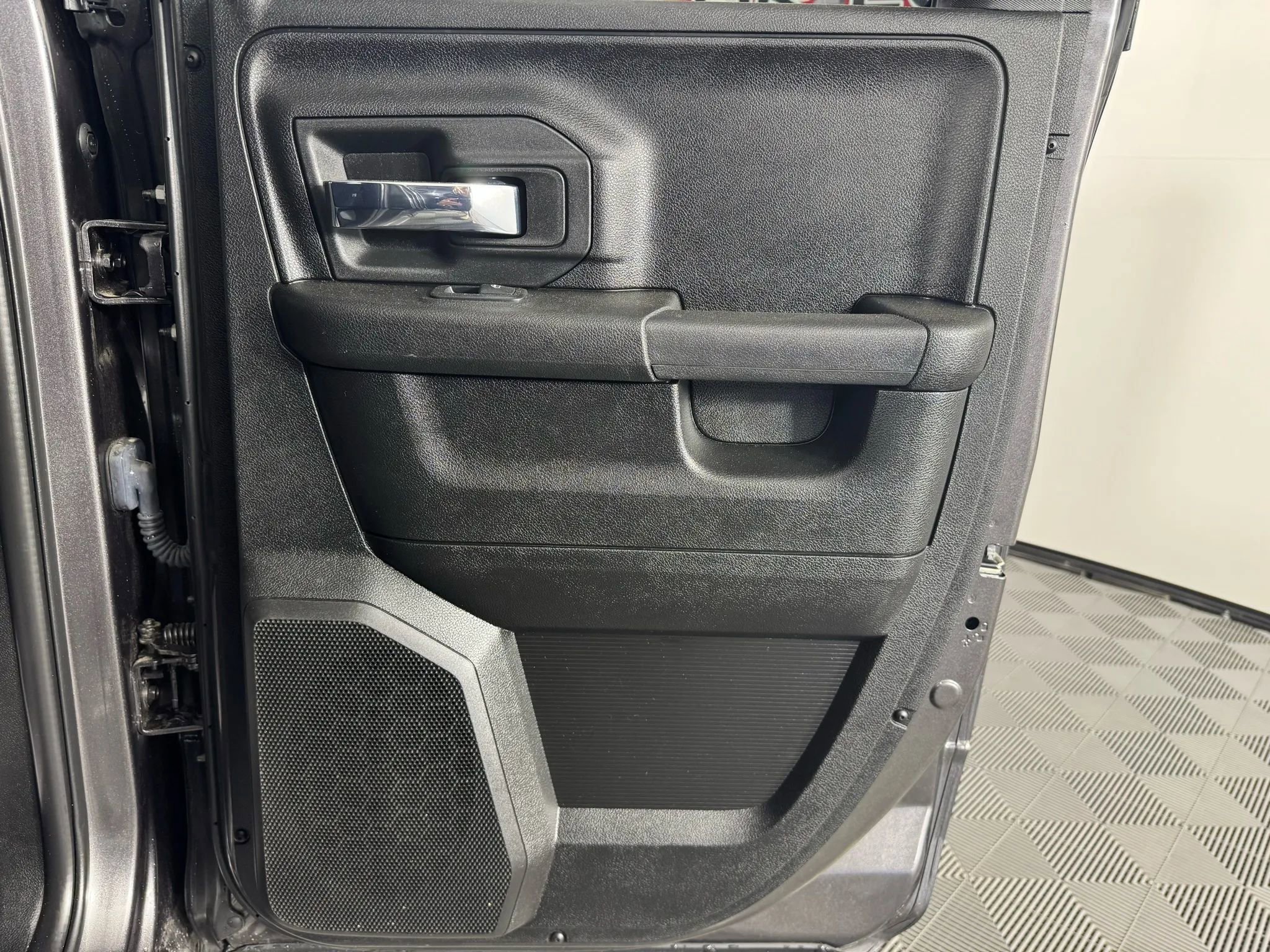 Used 2021 RAM 1500 Classic Warlock w/ Electronics Group image 39