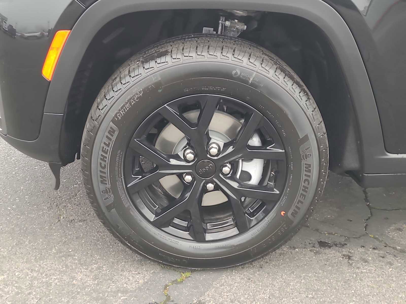 New 2026 Jeep Grand Cherokee Altitude image 16