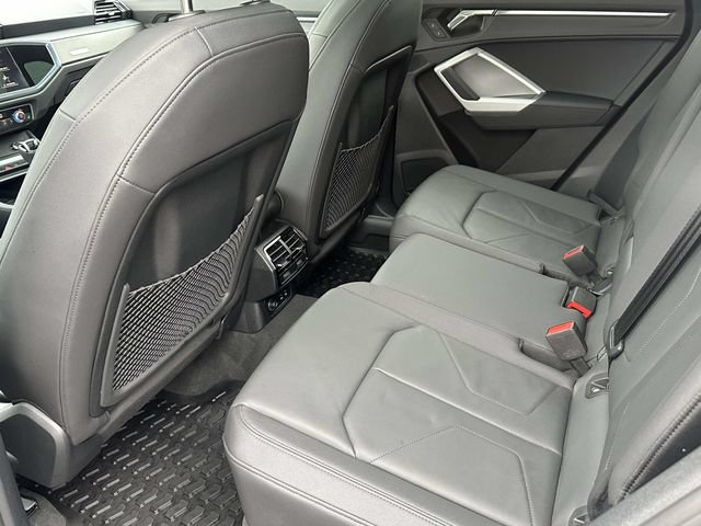 Used 2023 Audi Q3 2.0T Premium Plus w/ Premium Plus Package AWD/4WD image 15