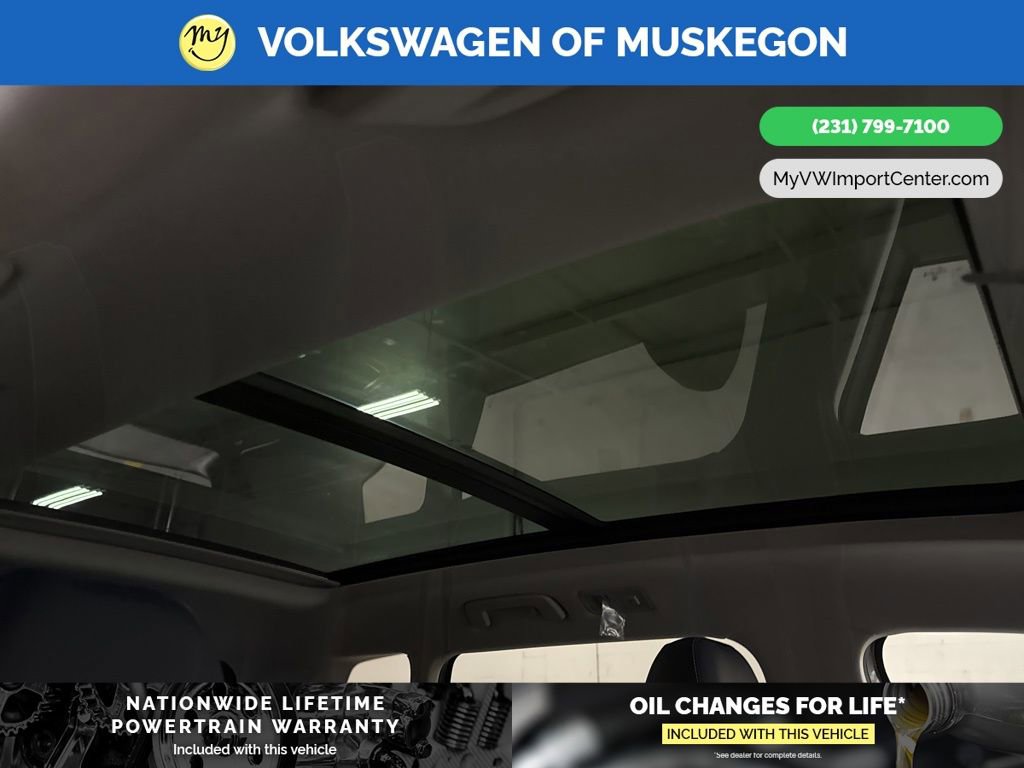 New 2026 Volkswagen Taos SEL image 30