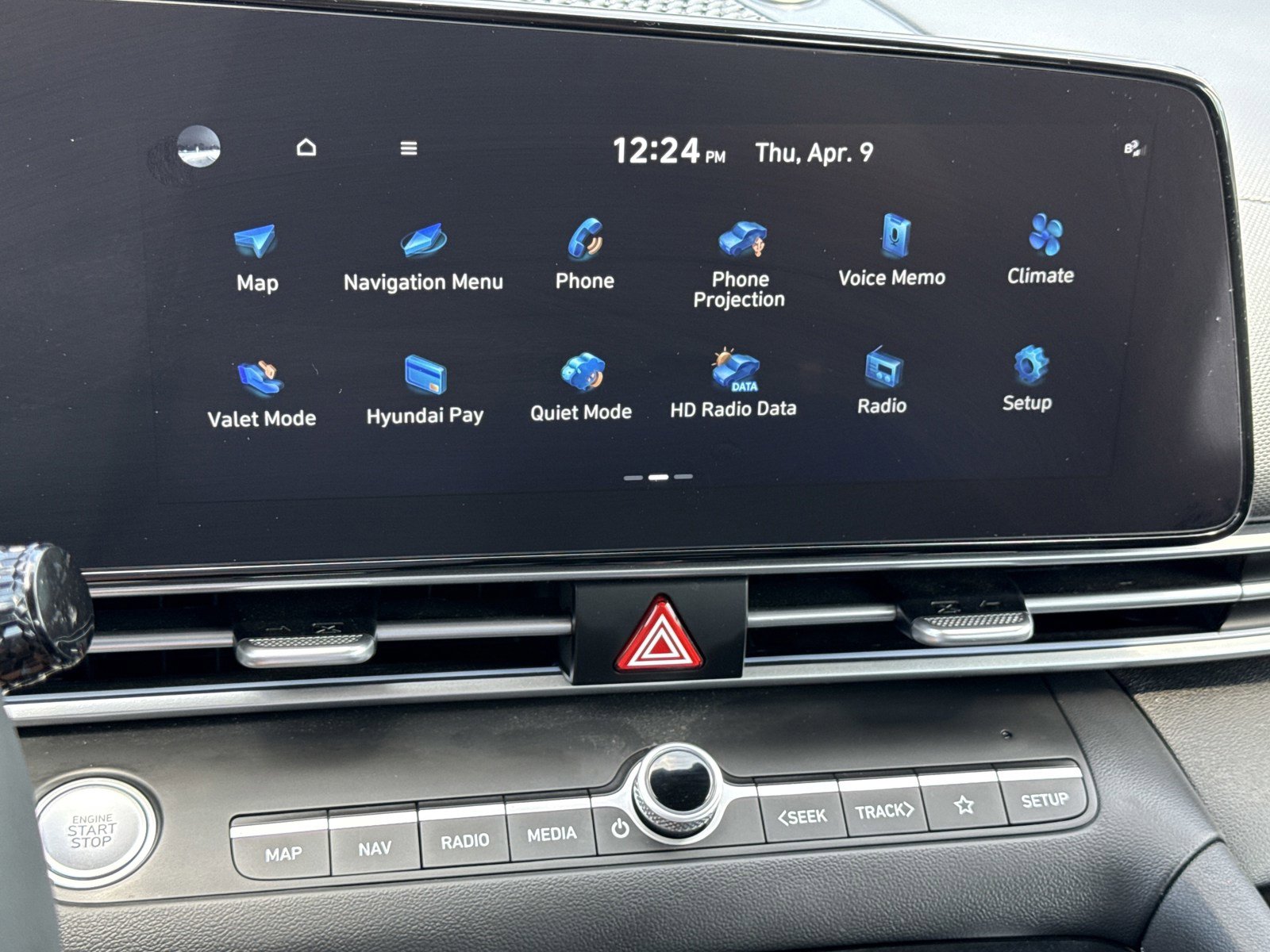 Certified 2025 Hyundai Elantra Limited image 25