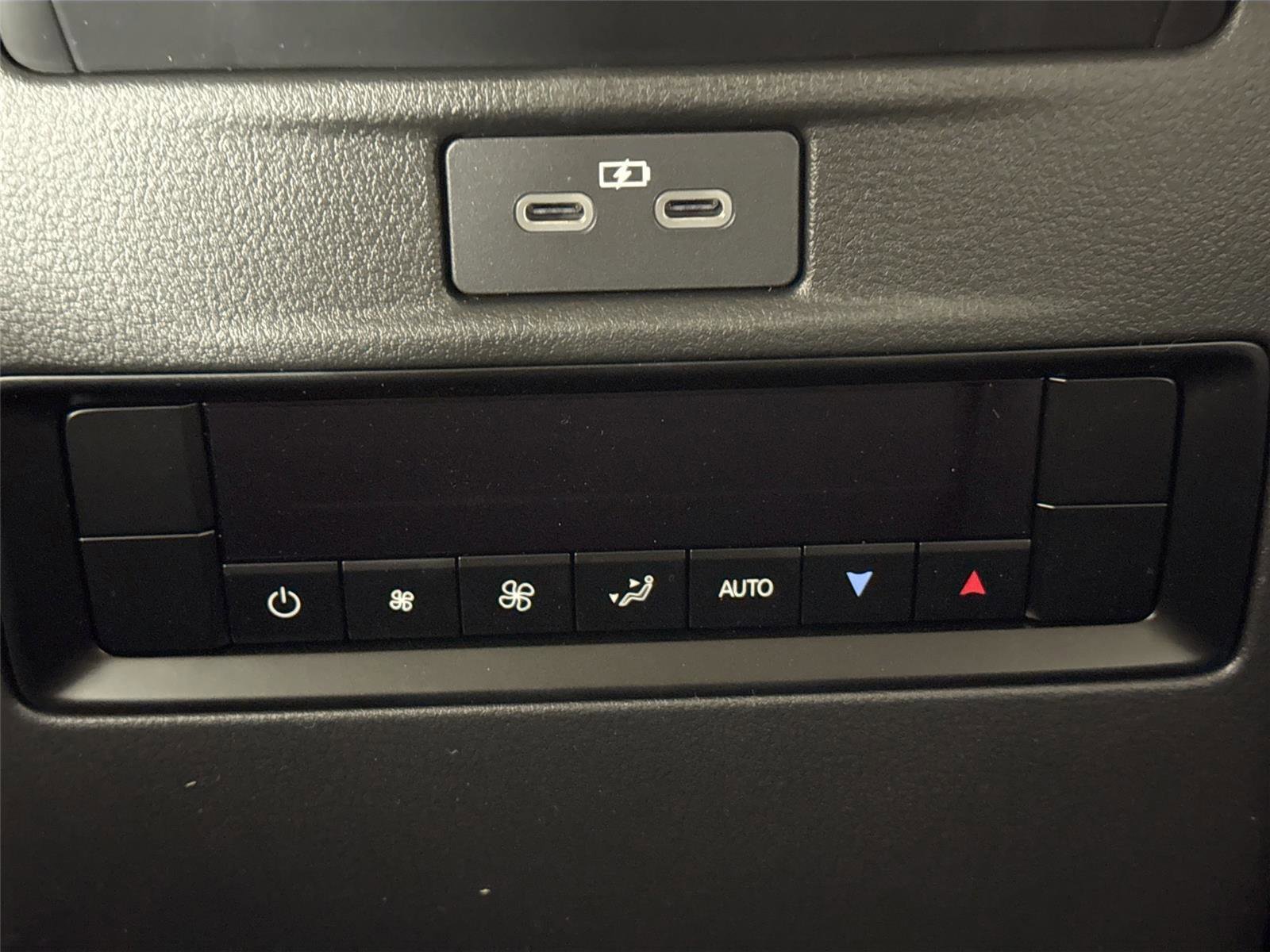 New 2026 MAZDA CX-70 SC AWD/4WD image 36