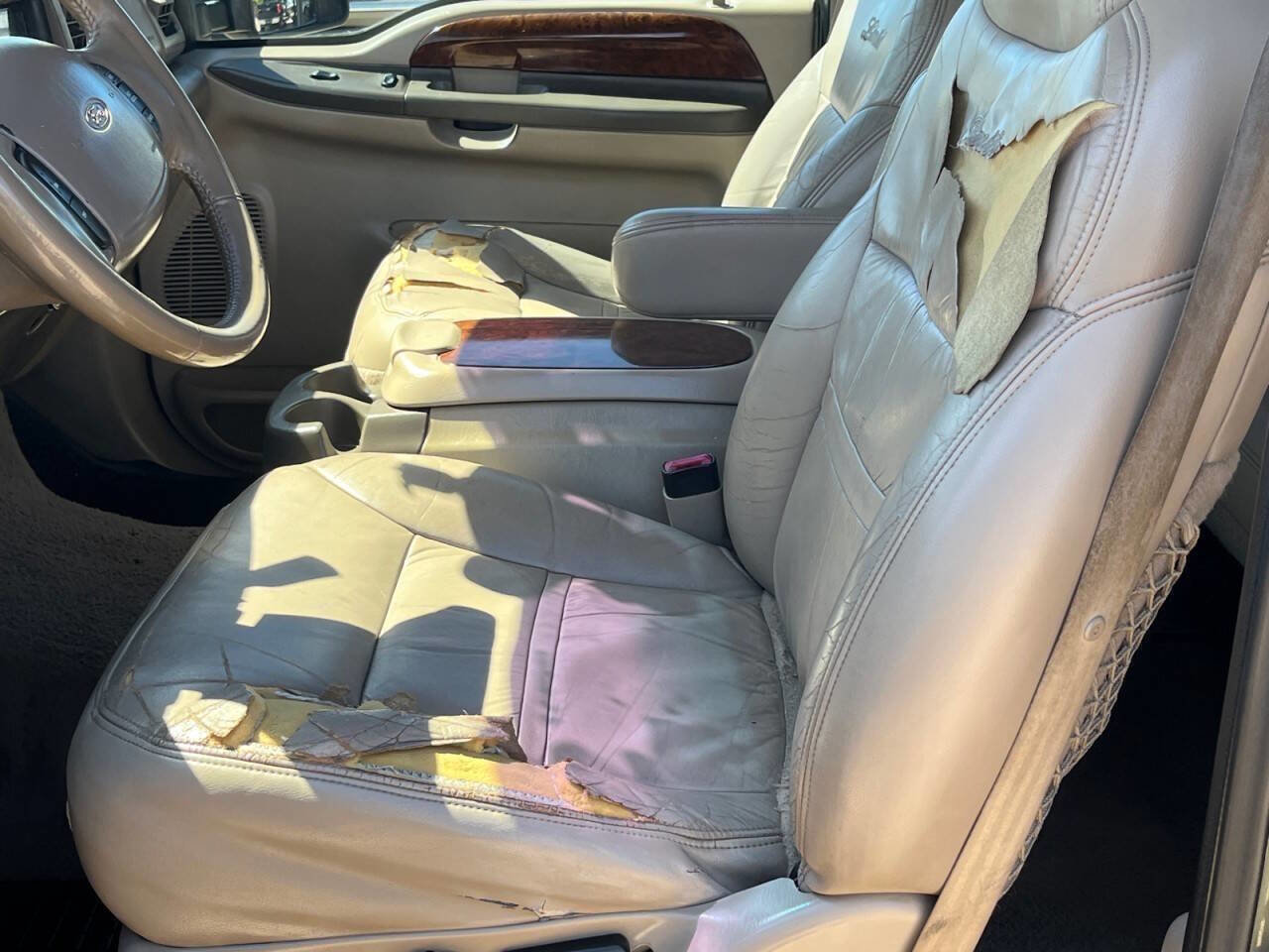 Used 2000 Ford Excursion Limited image 13