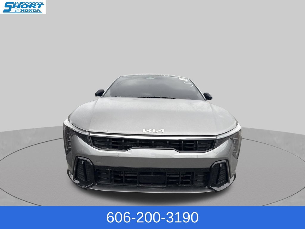 Used 2025 Kia K4 GT-Line w/ GT-Line Sunroof Package FWD image 2